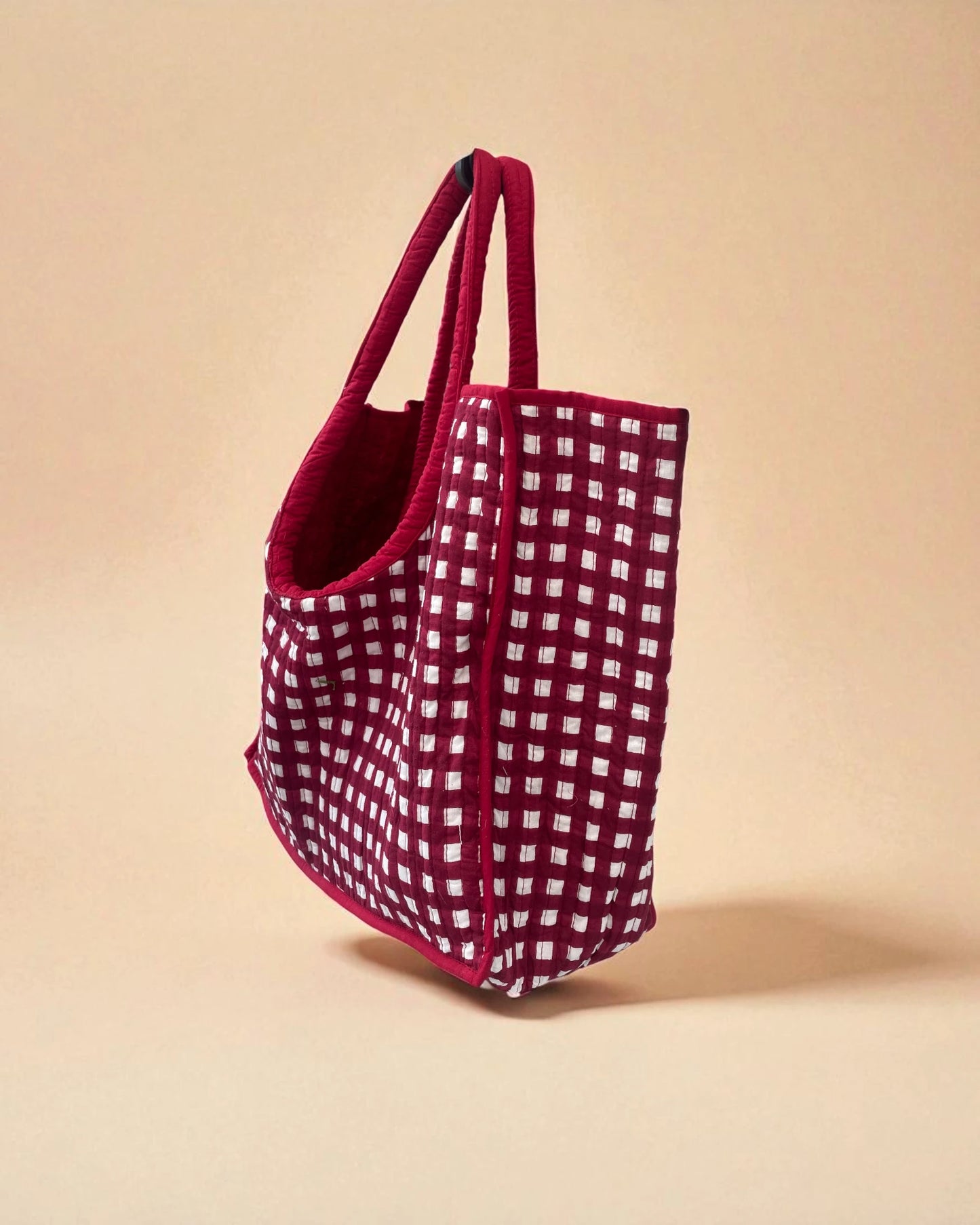 Pretty cotton handbag with shoulder straps
