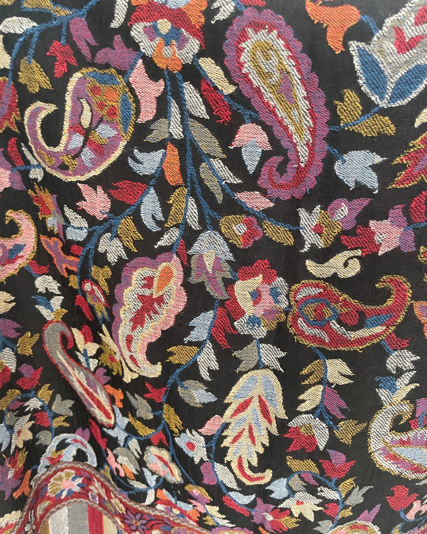 close up of shawl woven detail