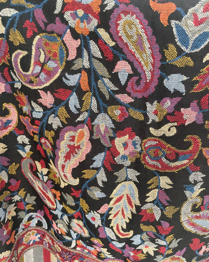 close up of shawl woven detail