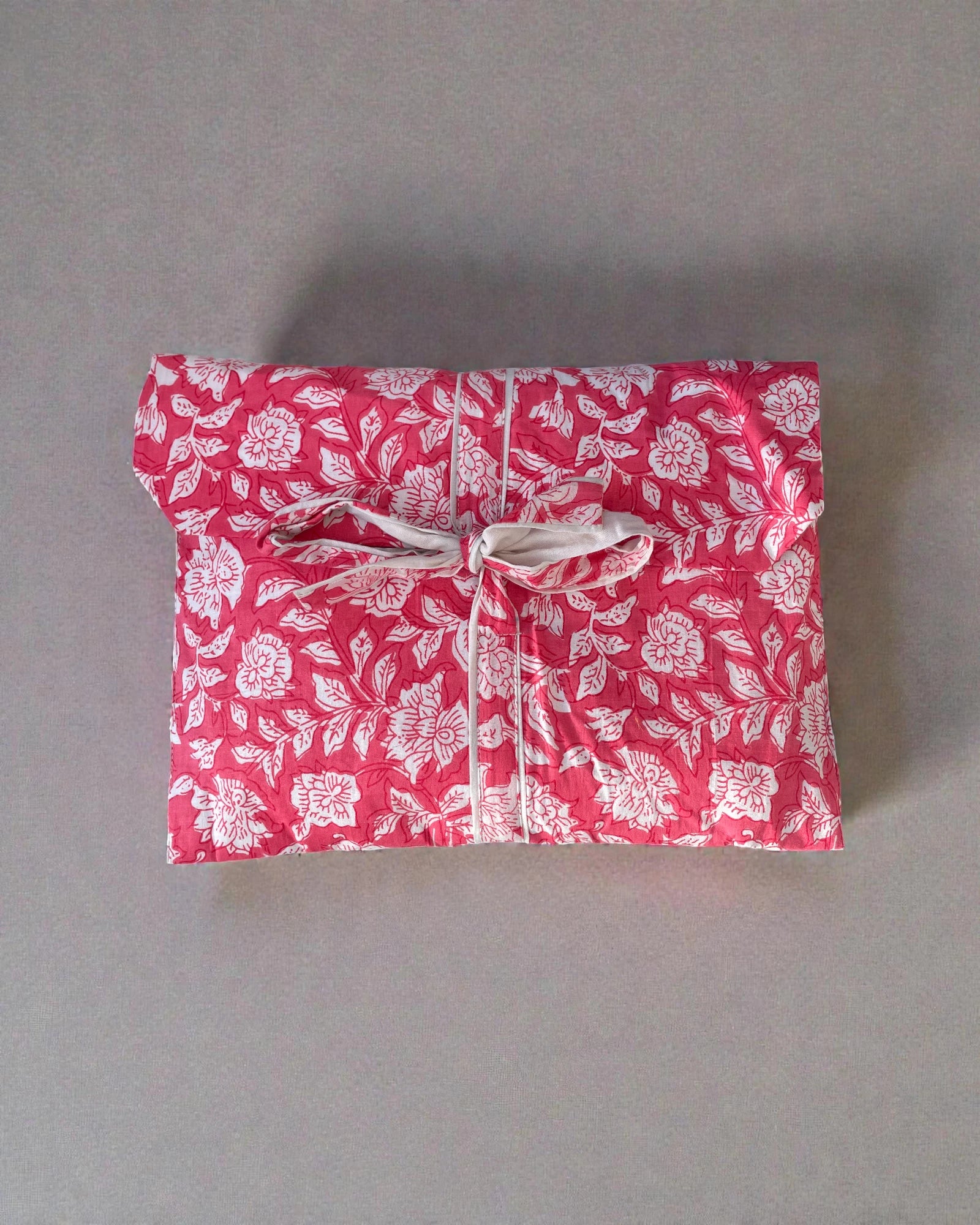 lightweight cotton floral pyjama set in pink with piping detail