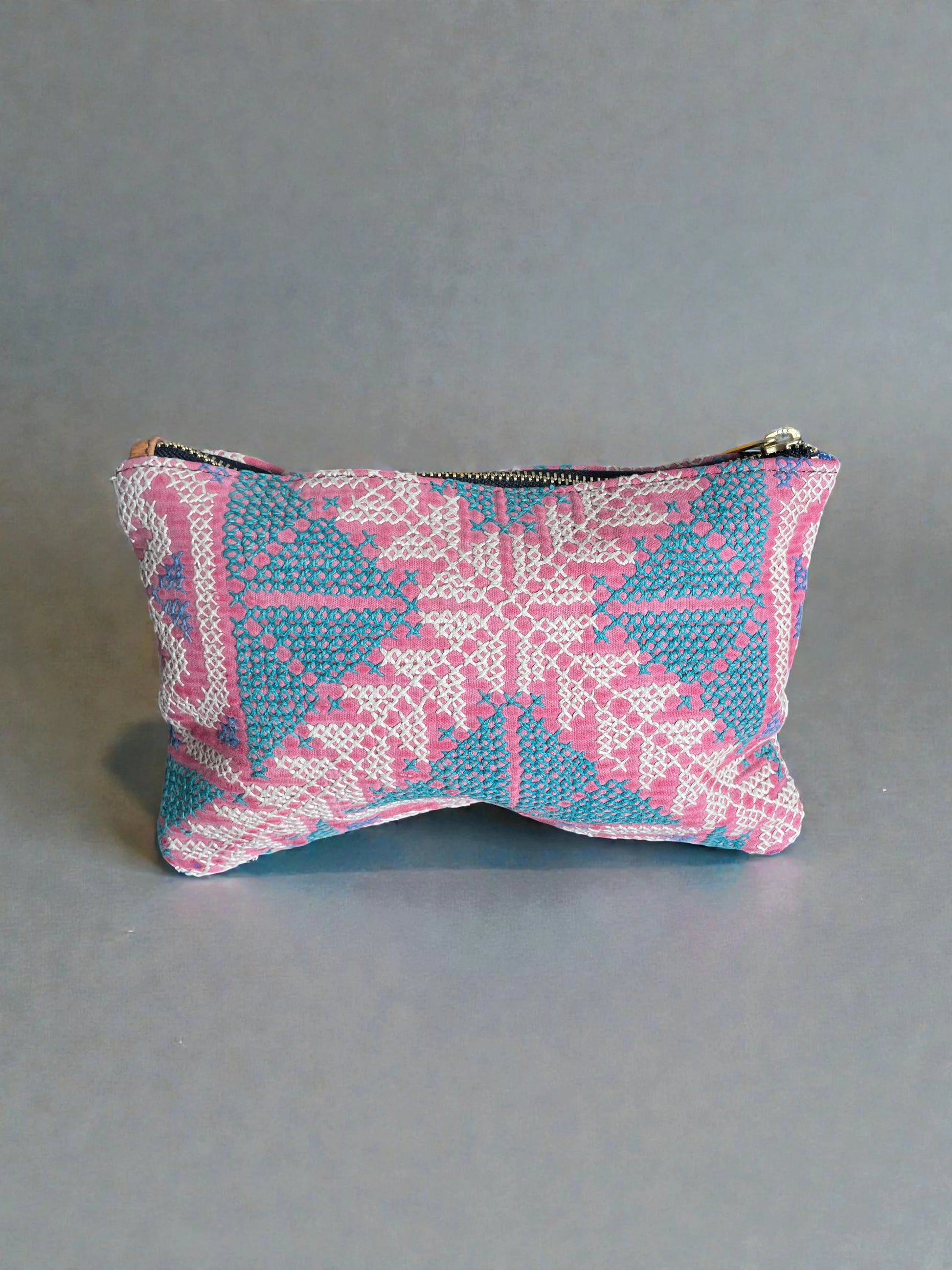 unique kantha purse with zip