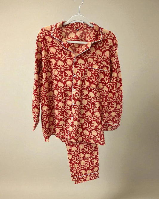 Red and ochre relief printed cotton large pyjamas for UK 14-16 size 