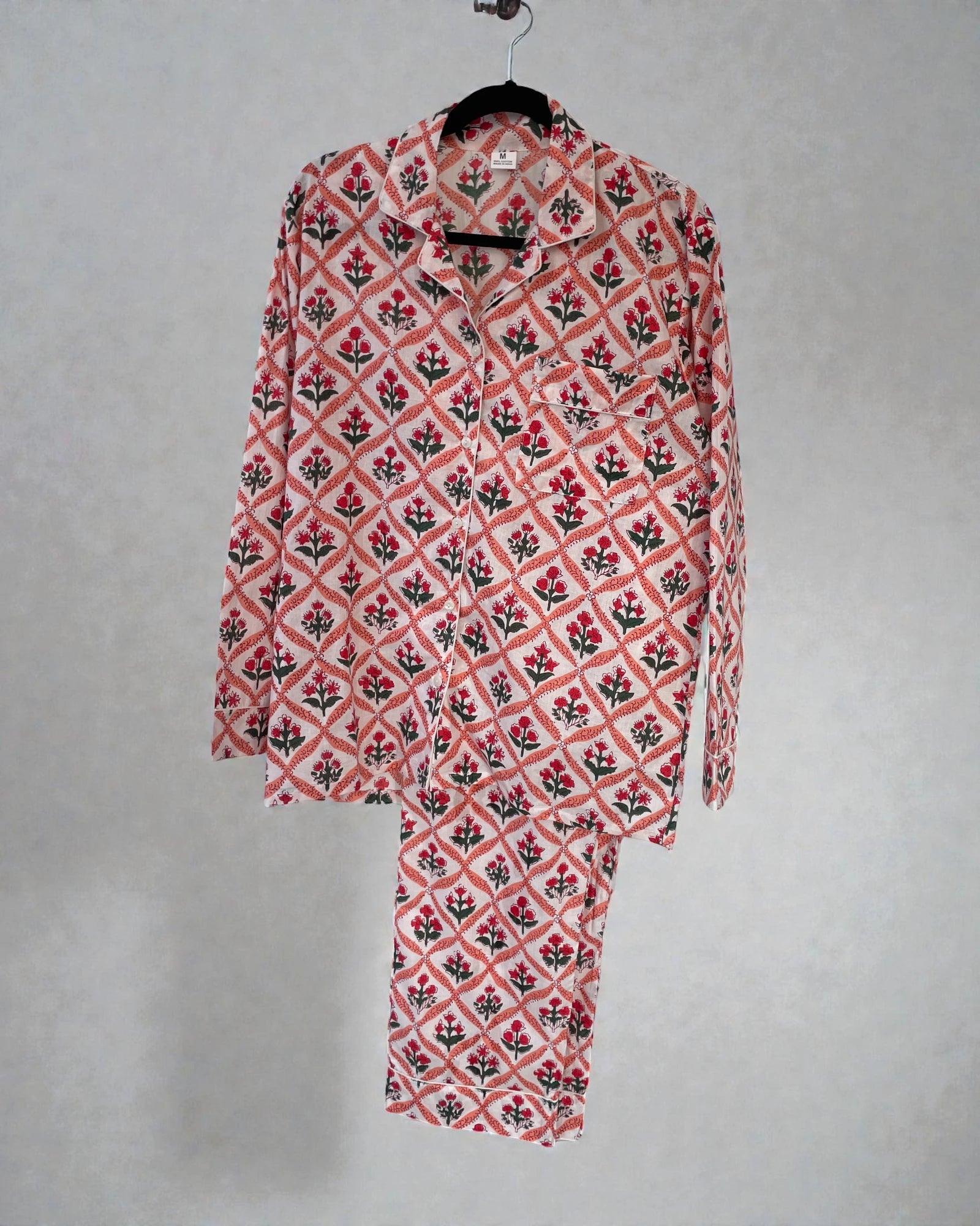 Women’s long cotton floral print pyjama set with pockets and matching storage bag